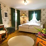 Post Nostalgie & Wohlfuehlen Hotel Kössen
